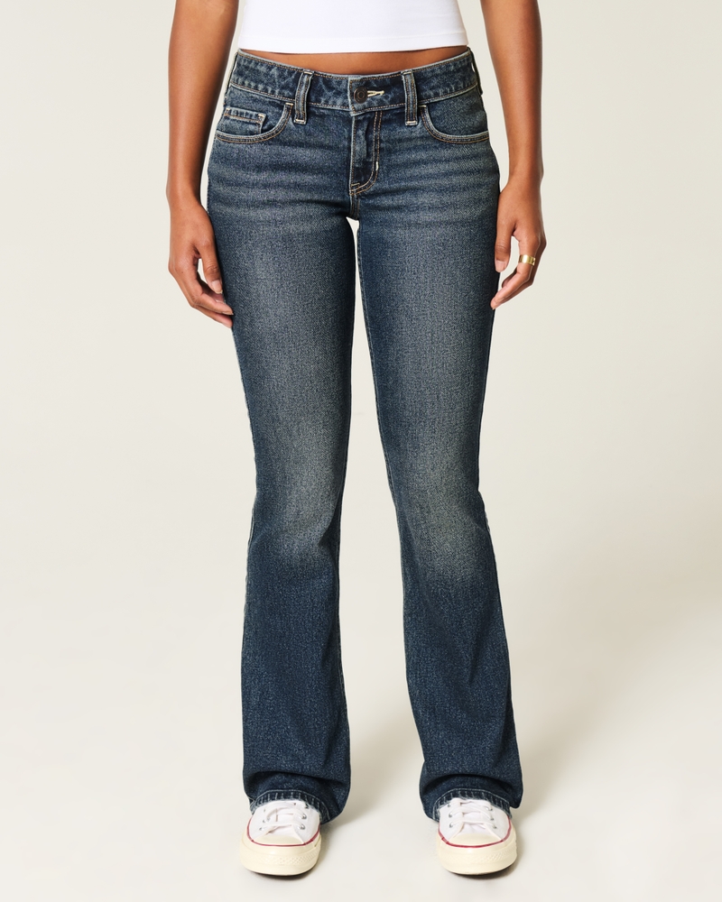 jeans bootcut a vita bassa lavaggio scuro con cintura rossa