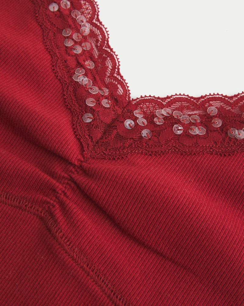 canotta con bordi in pizzo della collezione holiday