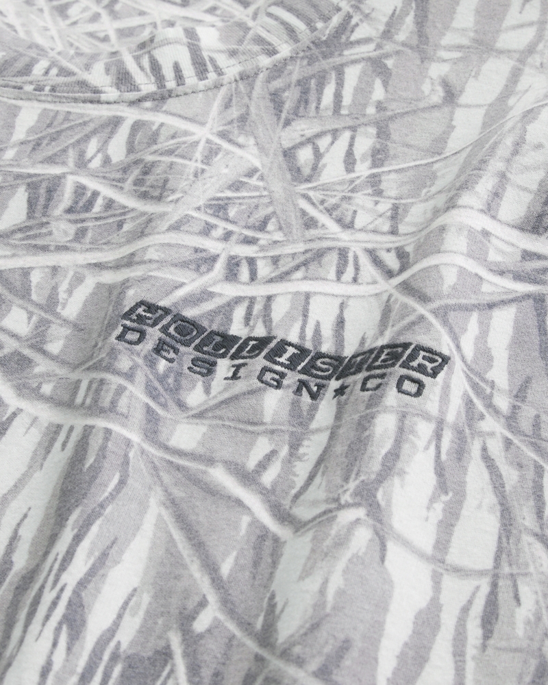 t-shirt con logo girocollo spessa e squadrata