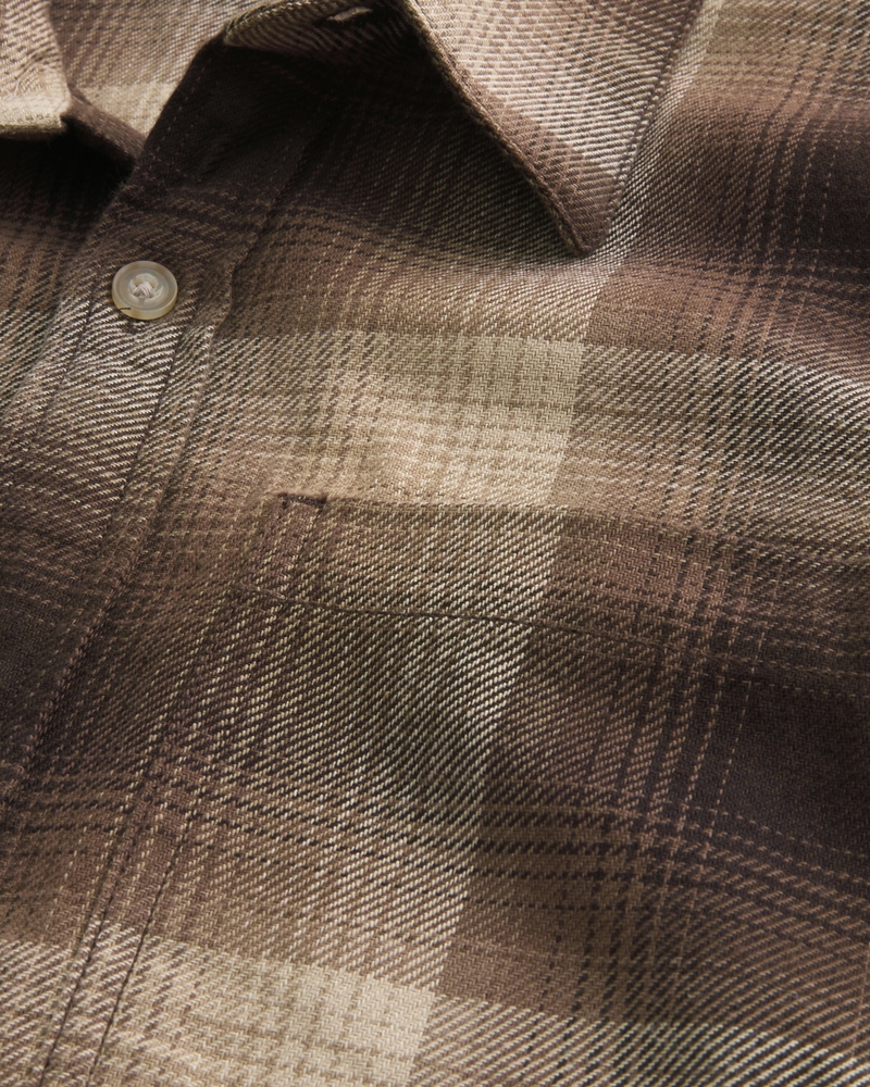 camicia di flanella squadrata