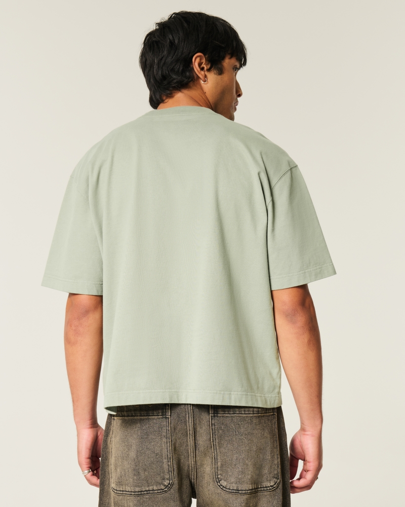 t-shirt girocollo lavata resistente corta e dal taglio squadrato