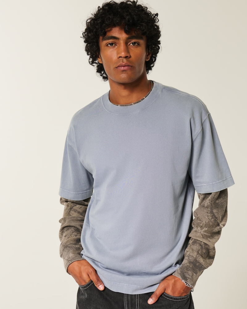 t-shirt girocollo in cotone lavato pesante dalla vestibilità quadrata