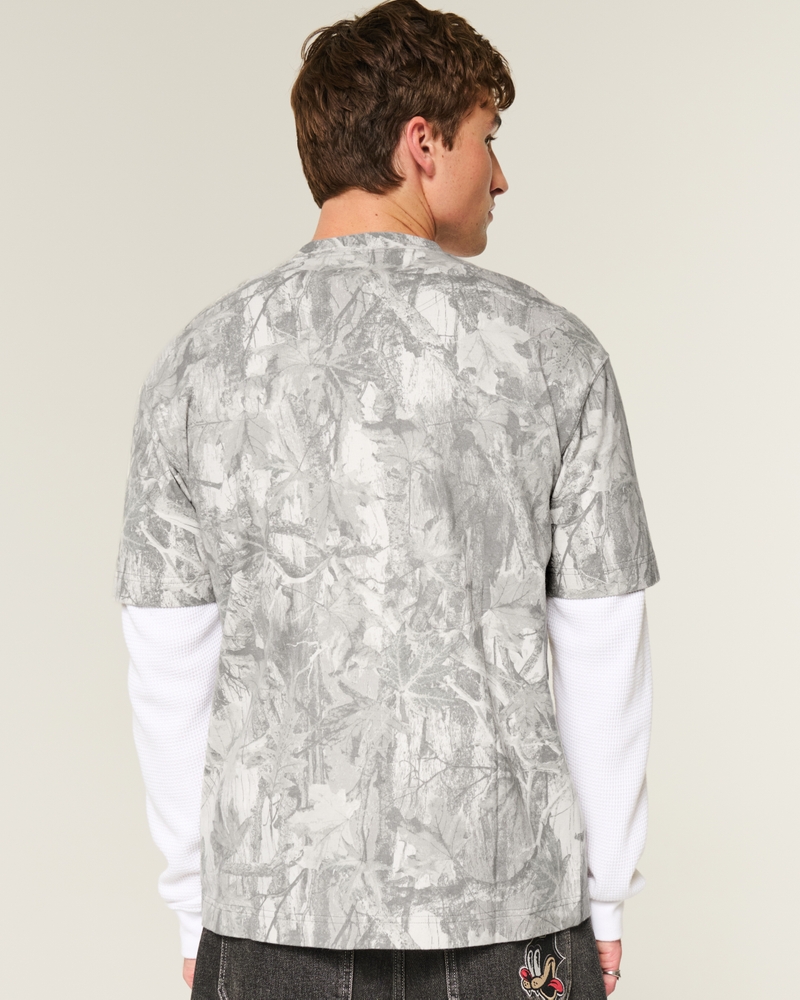 t-shirt girocollo in cotone lavato pesante dalla vestibilità quadrata